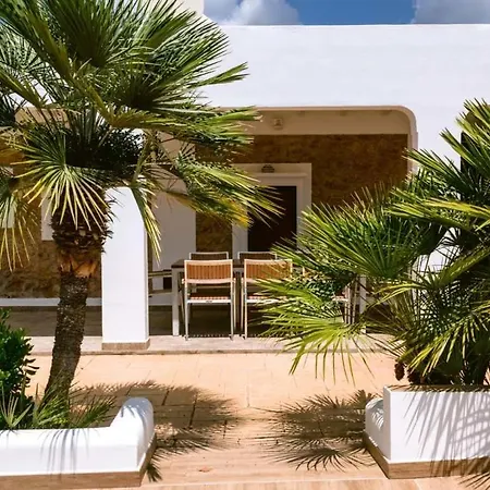 فيلة Pep Luis Pep Mortera Is Located In The Beautiful Countryside Near To Playa Den Bossa